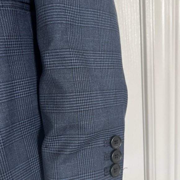 Banana Republic Suit Blazer - matching items available - Picture 6 of 6